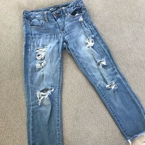American Eagle Capri Jeggings sz 8 distressed
